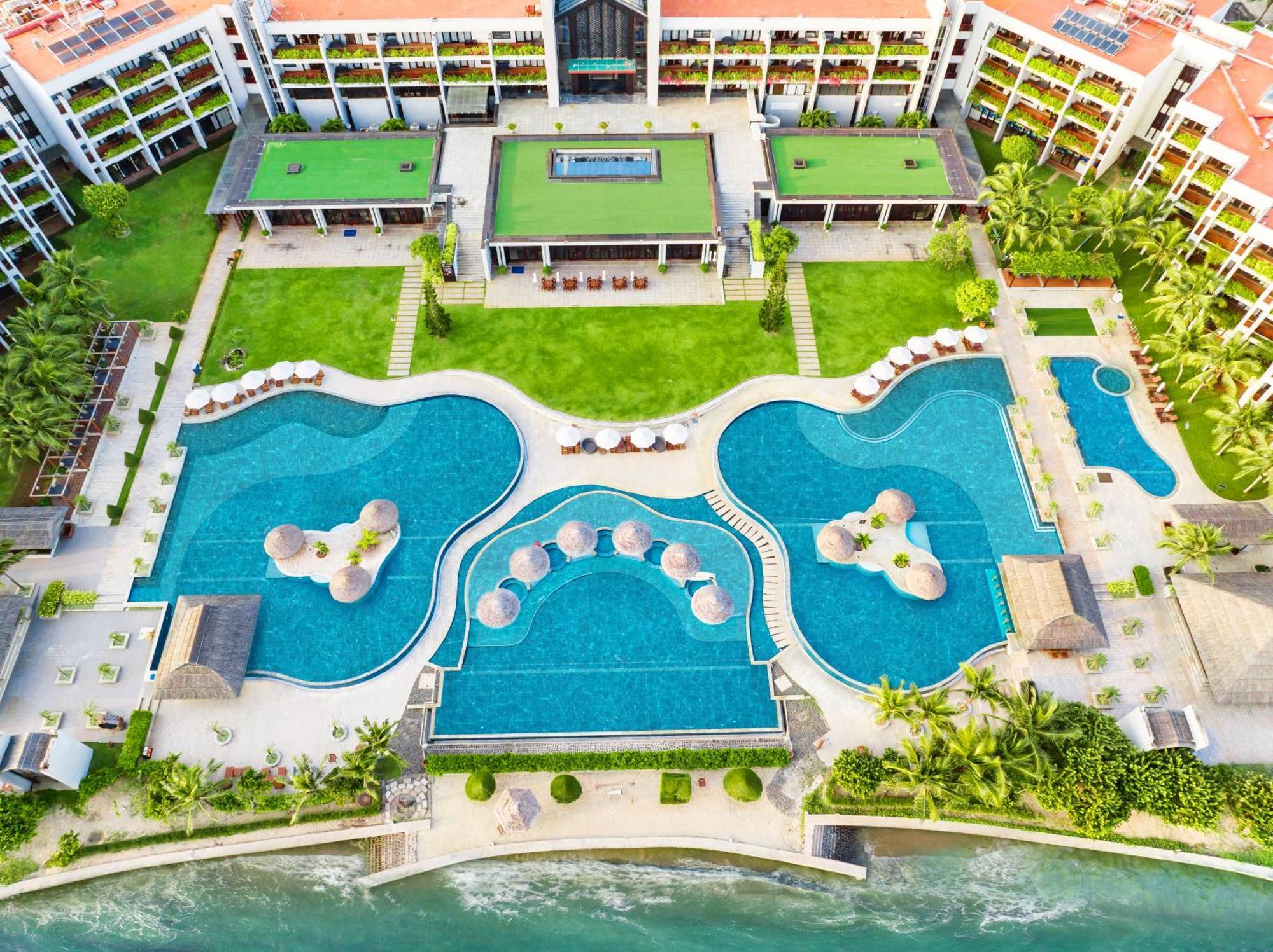 Vietsovpetro Ho Tram Beach Resort & Spa Exterior foto